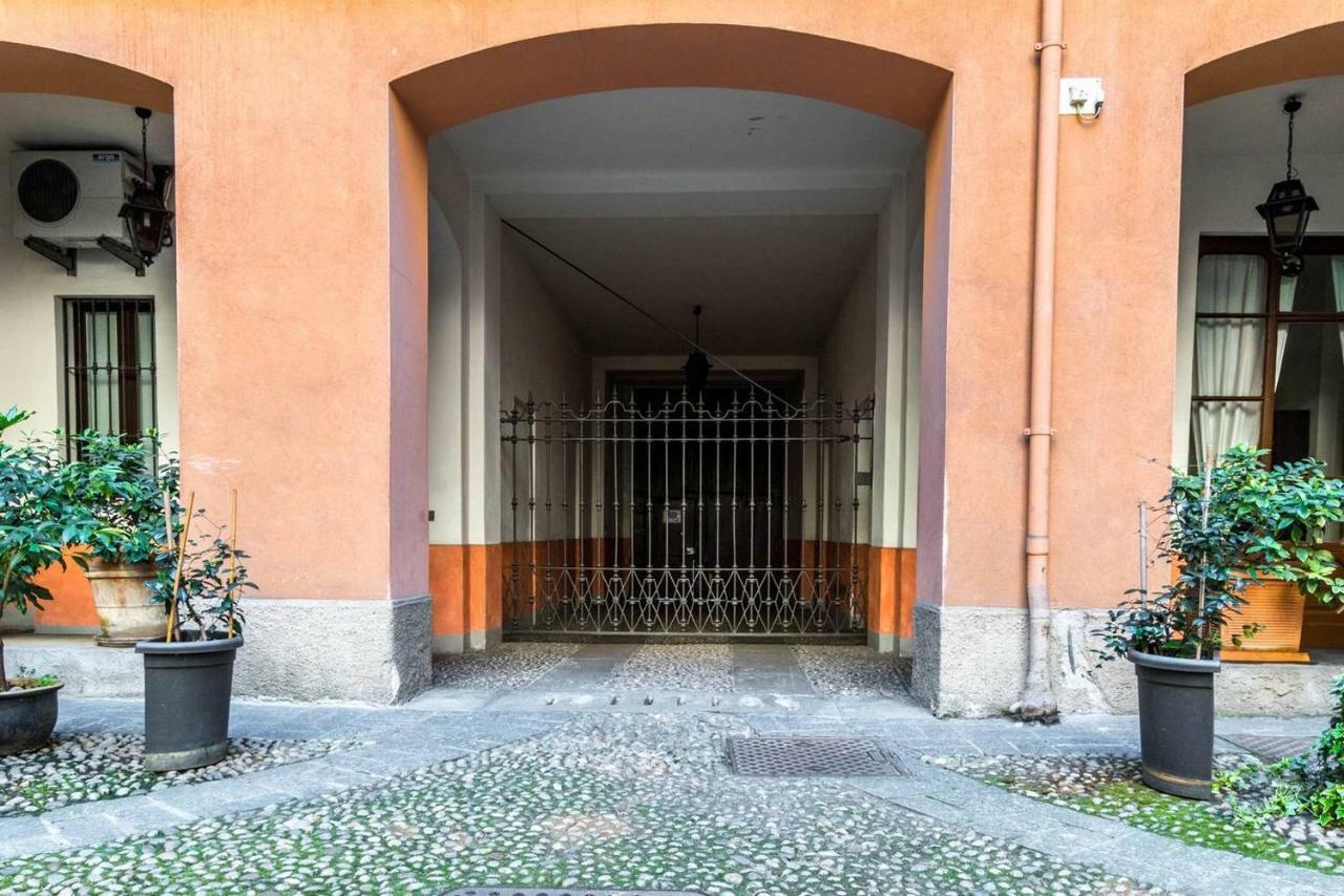 Altido Colorful Studio For 2 Close To Sforzesco Castle Milano Esterno foto